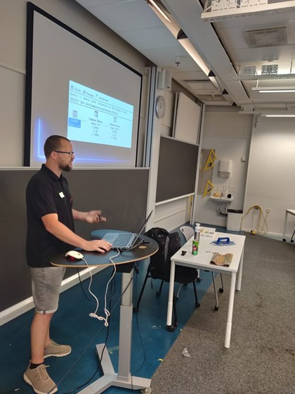 Monin - Peter Kruis presenting on SQL Saturday Sweden 2024